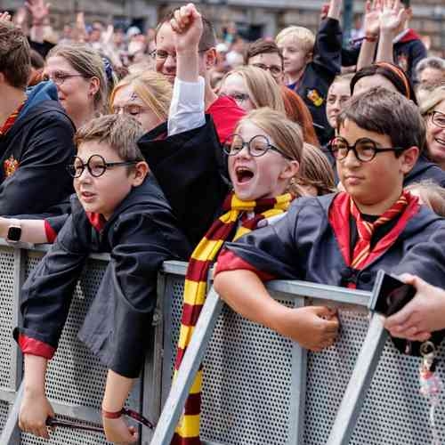 Harry Potter Fans jubeln.