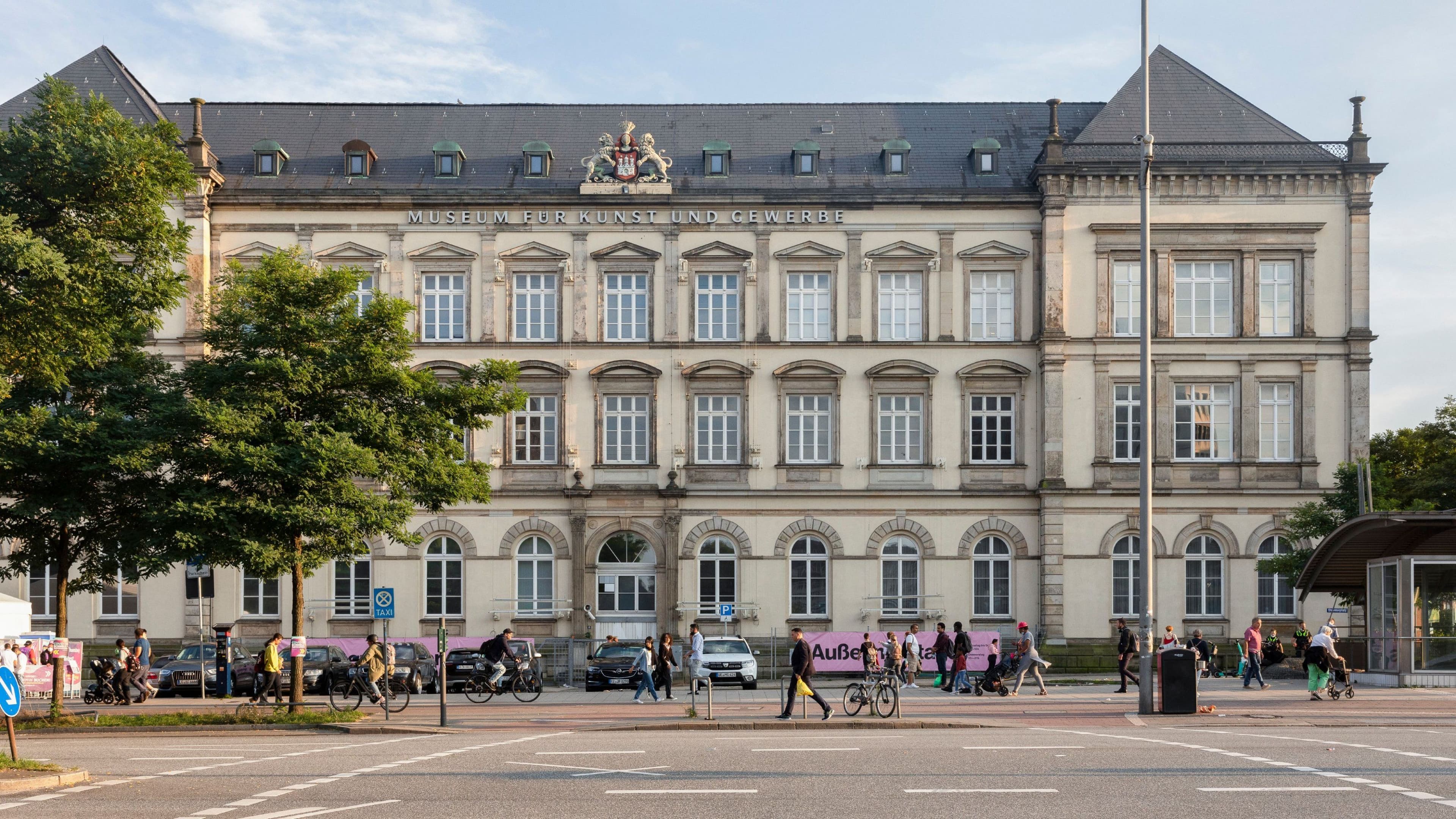 MKG von außen