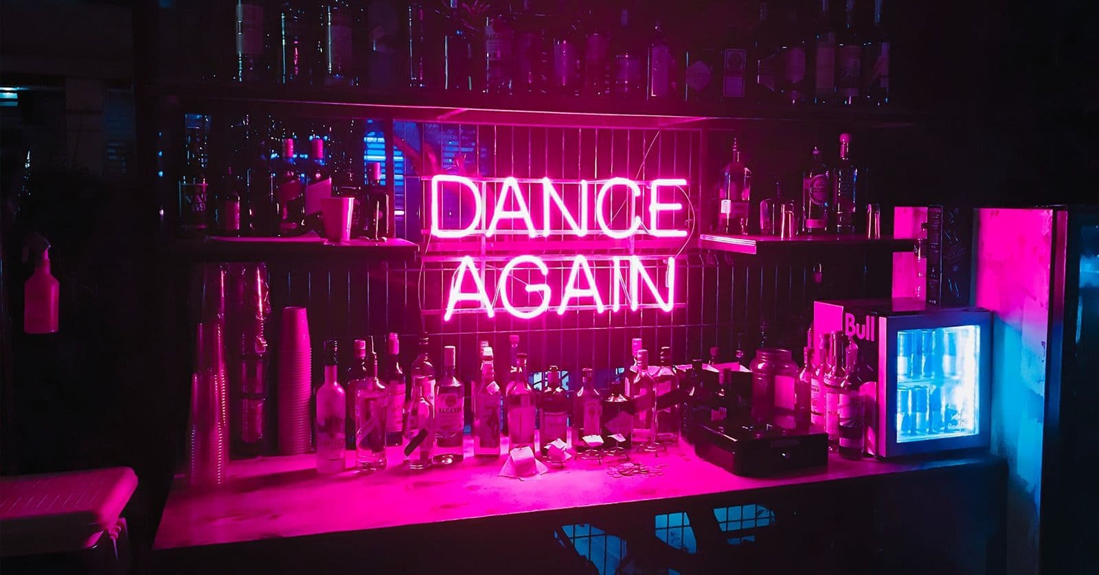 Dance Again Leuchtschild