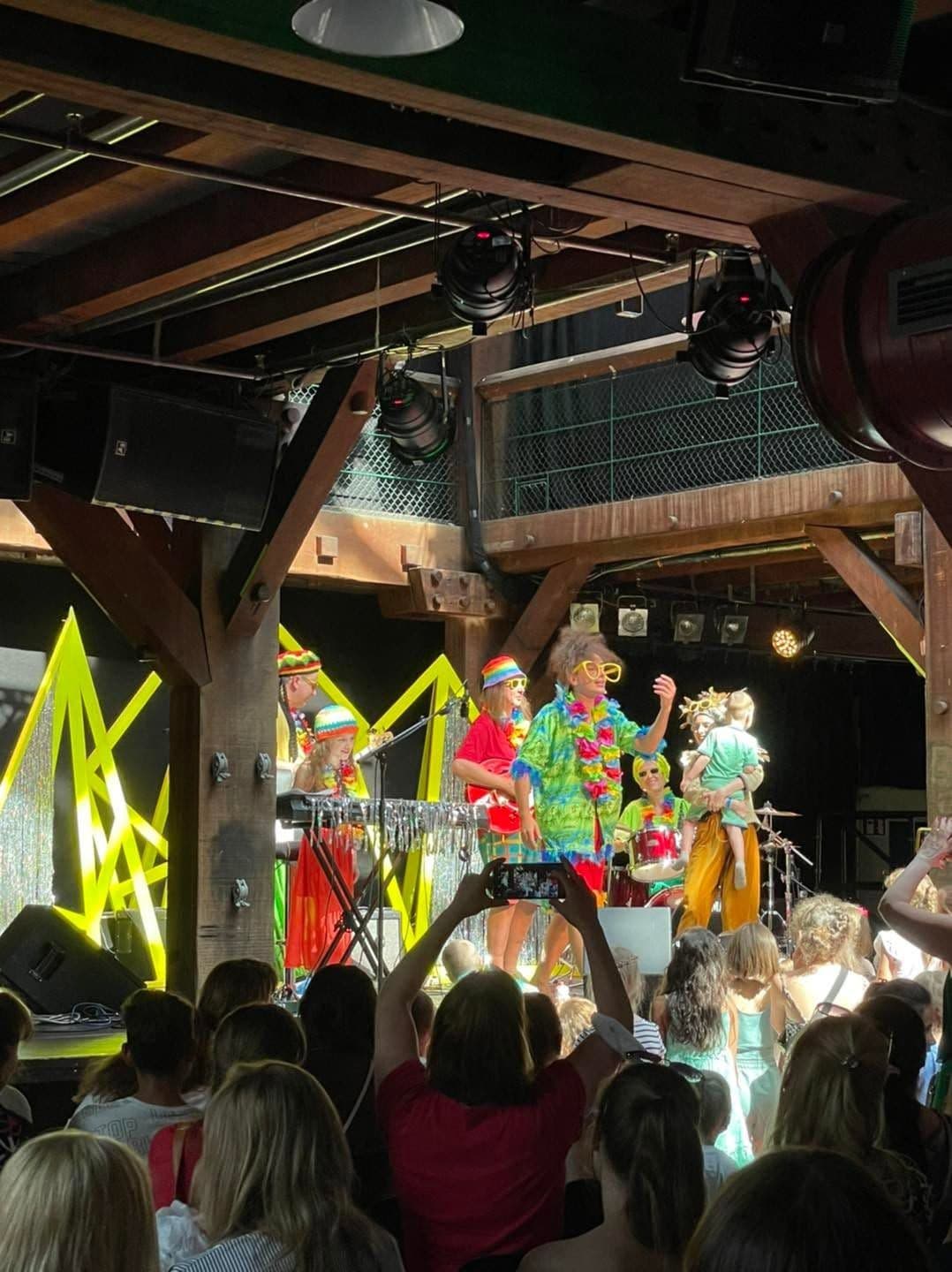 Kinderfest in der Fabrik