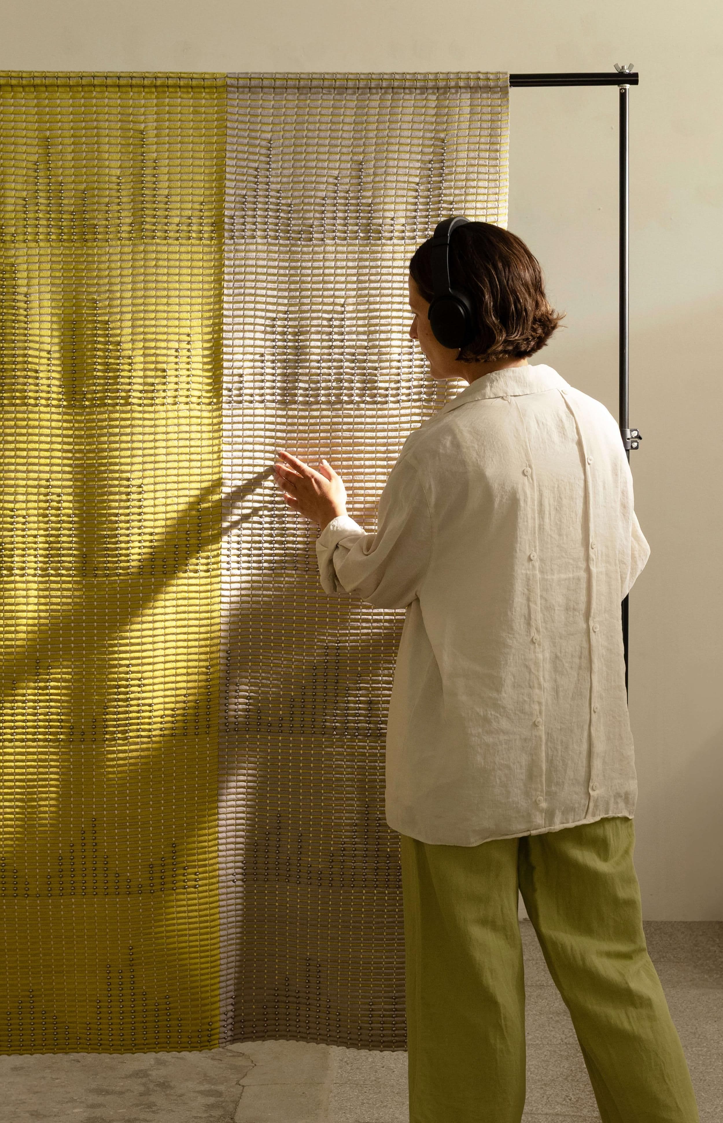 "Talking Textures" von Nicole Schönherr