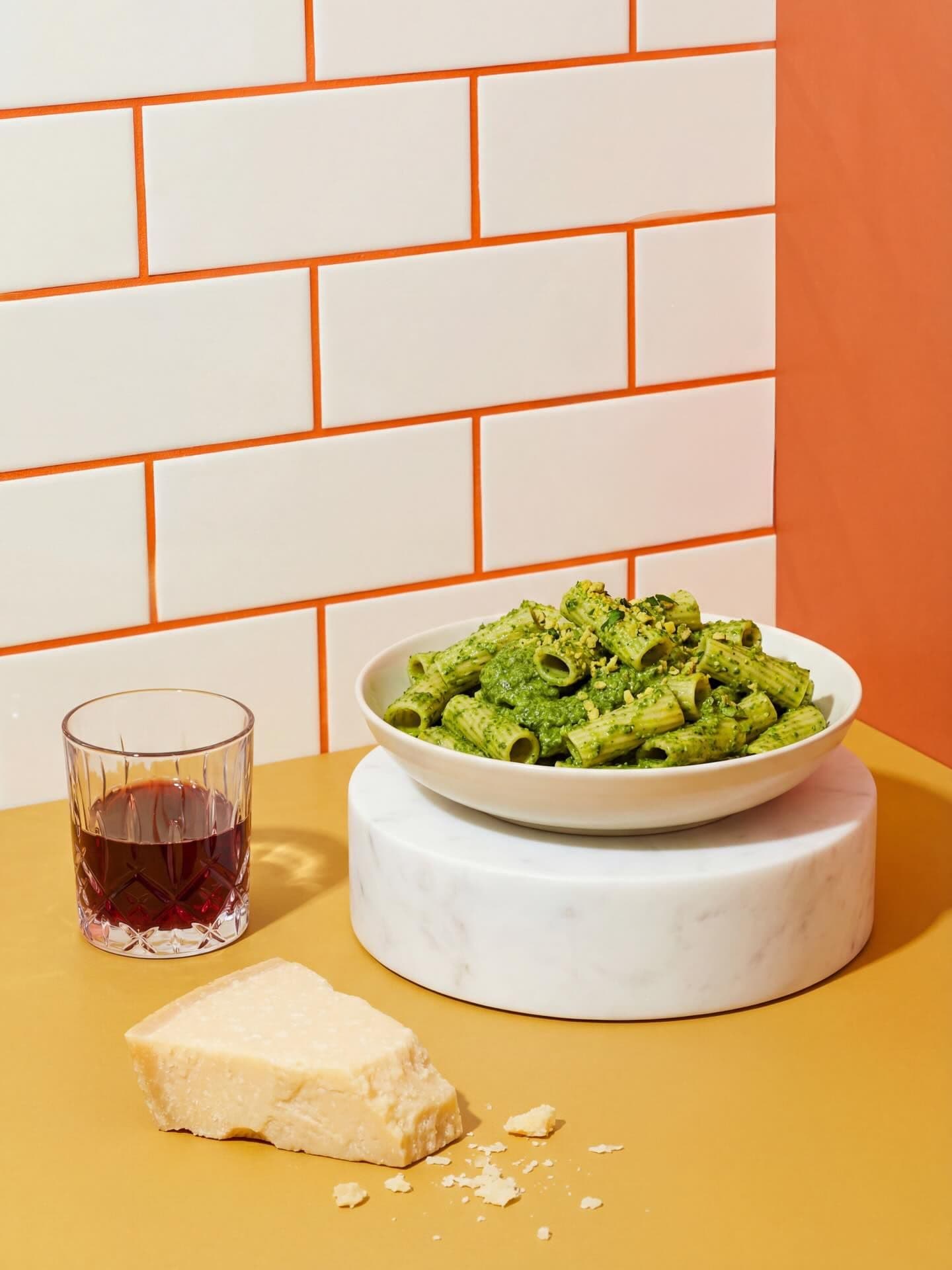 Rigatoni mit grünem Pesto