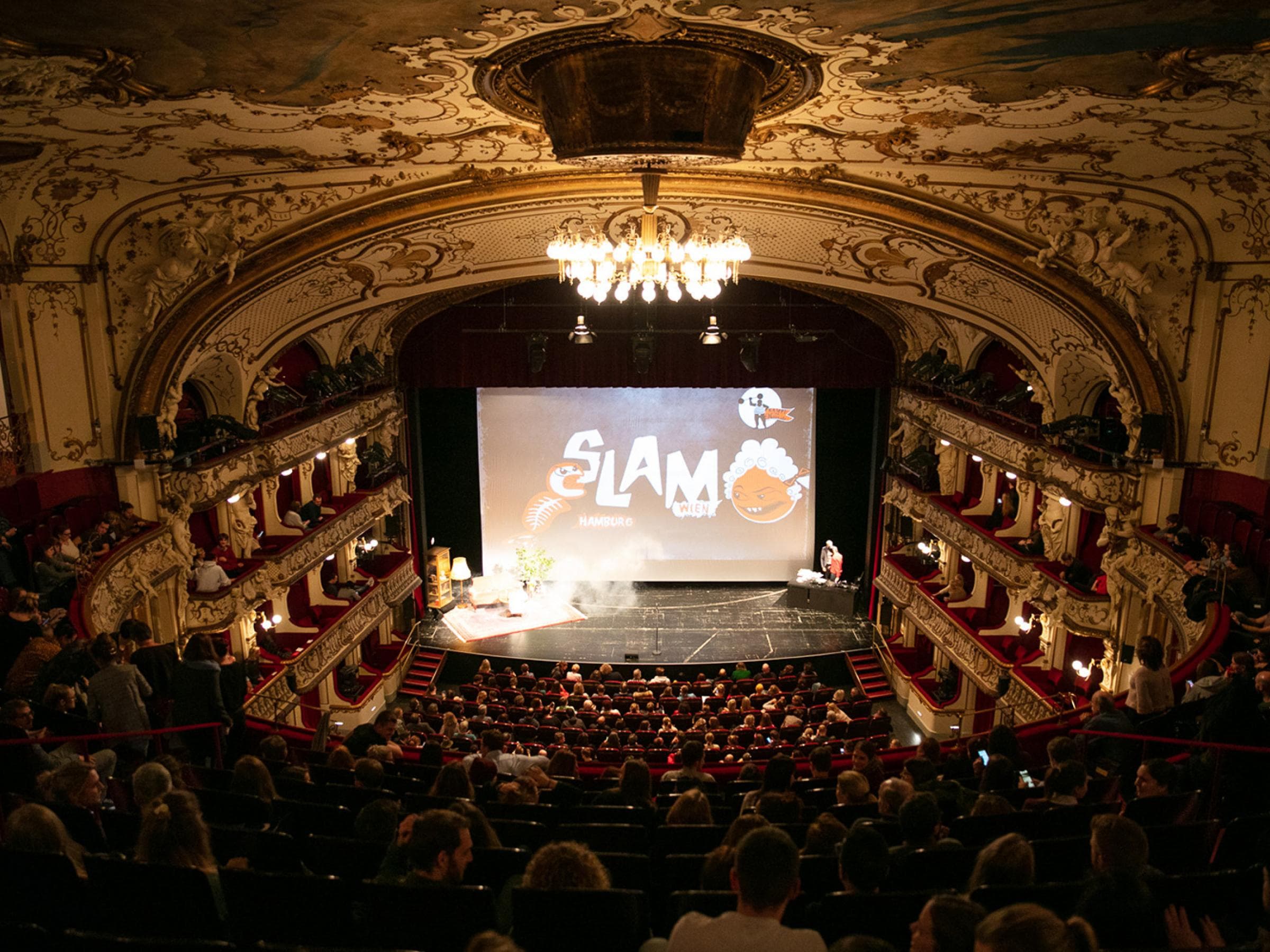Poetry Slam im SchauSpielHaus