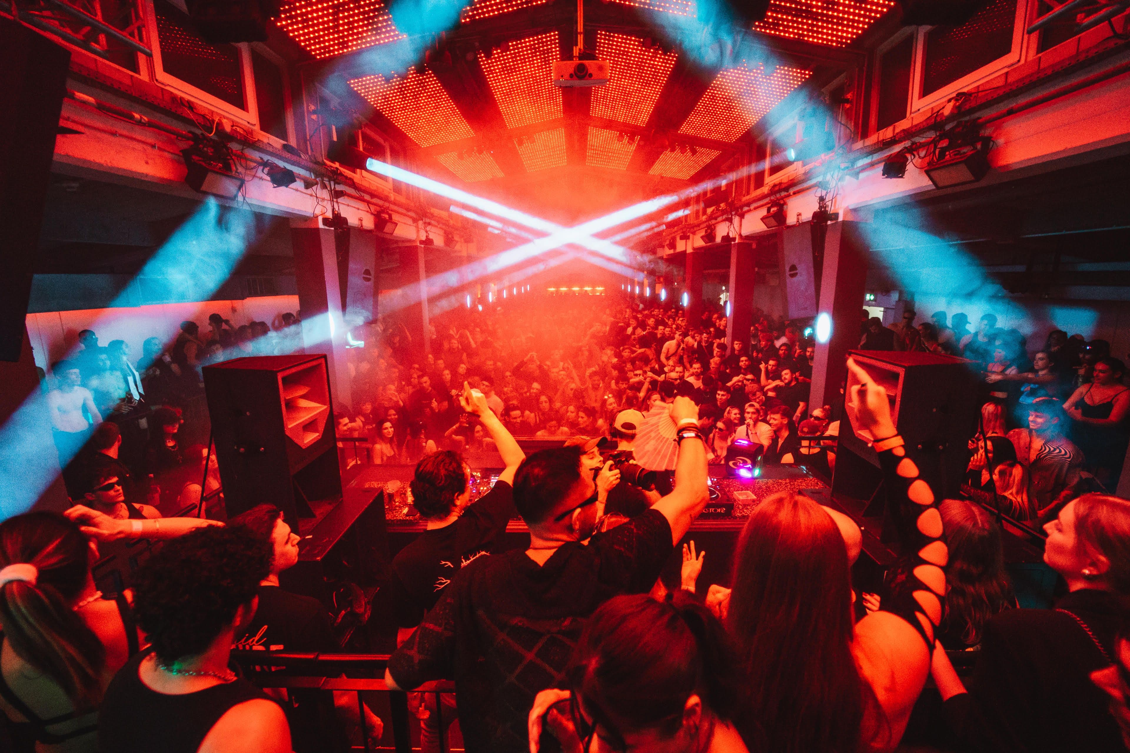 Techno-Event im Edelfettwerk