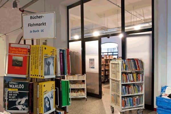 Bücher Aufsteller