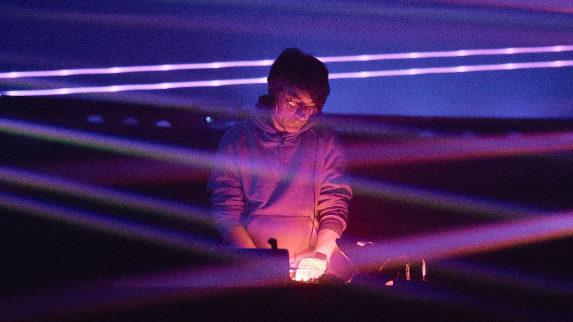 DJ im Sternensaal im Planetarium Hamburg