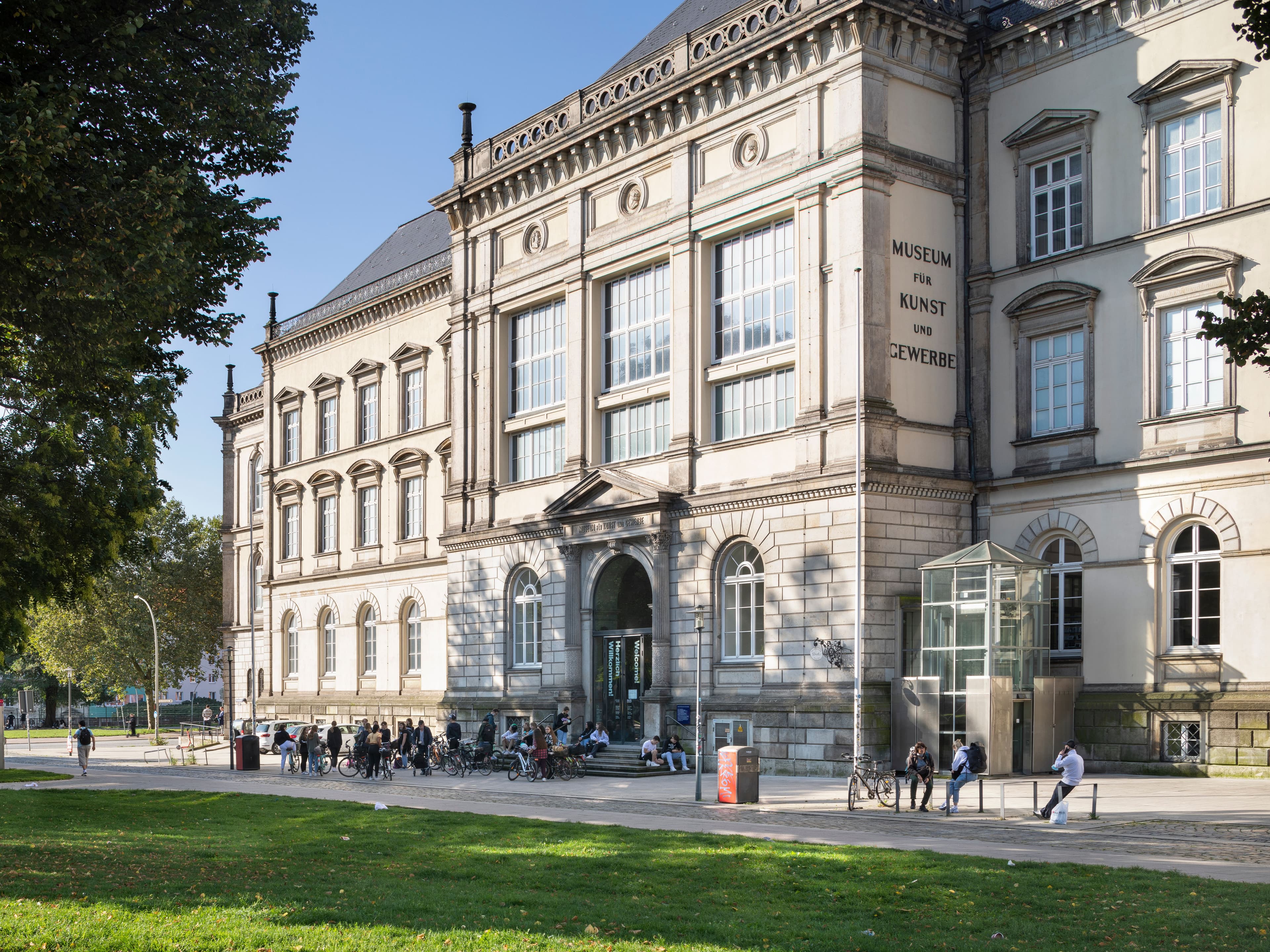 Außenansicht des Museum für Kunst und Gewerbe Hamburg